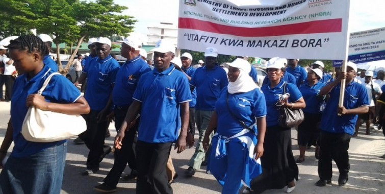 Wafanyakazi wa NHBRA wakiwa katika maadhimisho ya sikukuu ya Mei Mosi yaliyofanyika katika Uwanja wa Taifa Dar es salaam