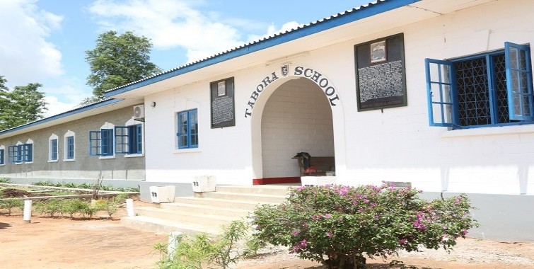 Jengo la utawala lililofanyiwa ukarabati na NHBRA katika shule ya Sekondari ya Wavulana Tabora